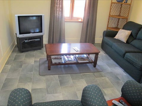 Ellison's Holiday Home - Surfers Paradise Gold Coast 3