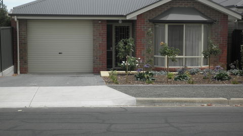 C&C's Bed And Breakfast - Surfers Paradise Gold Coast 0