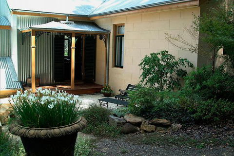 Tizzana Winery Bed And Breakfast - Surfers Paradise Gold Coast 3