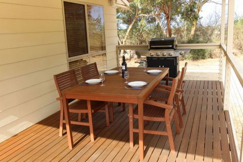Allusion Cottages - Surfers Paradise Gold Coast 1