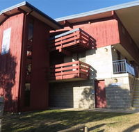 Araluen Lodge - Surfers Paradise Gold Coast