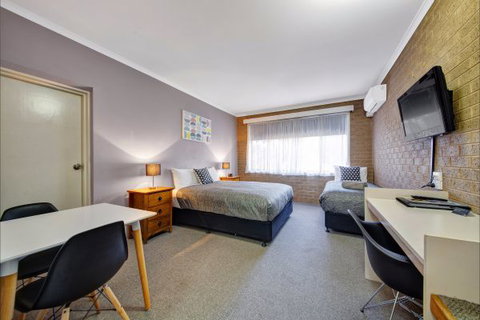 Central Deborah Motel - Surfers Paradise Gold Coast 2