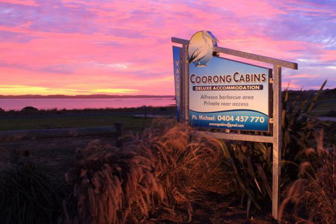 Coorong Cabins - Surfers Paradise Gold Coast 0