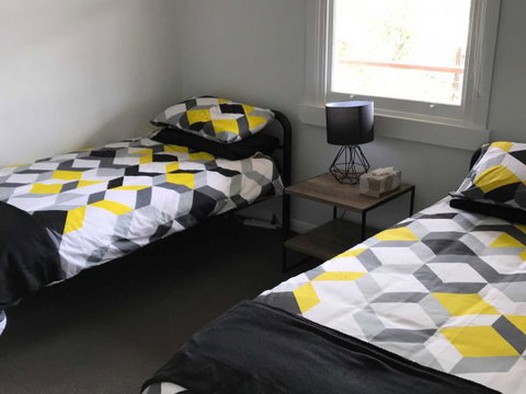 Derby Digs Cottage - Surfers Paradise Gold Coast 9
