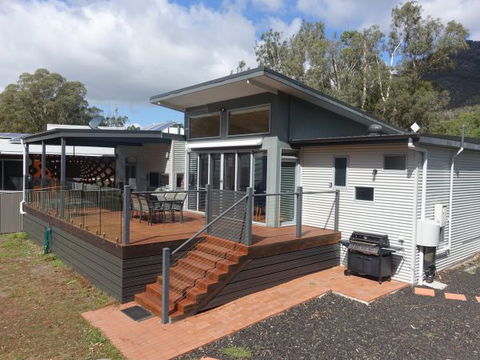Hemley House - Surfers Paradise Gold Coast 0