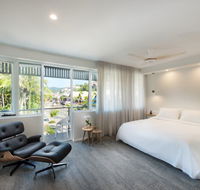 Heart Hotel and Gallery Whitsundays - Surfers Paradise Gold Coast