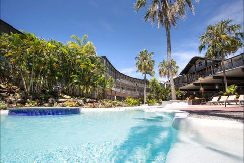 Mantra Club Croc - Surfers Paradise Gold Coast 1