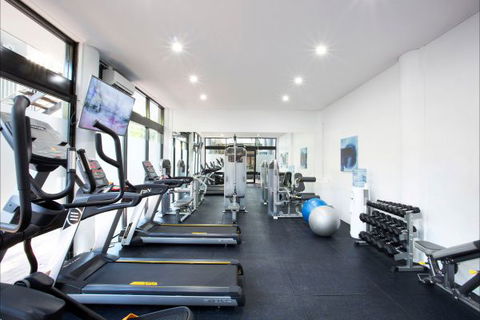 Mantra Club Croc - Surfers Paradise Gold Coast 8