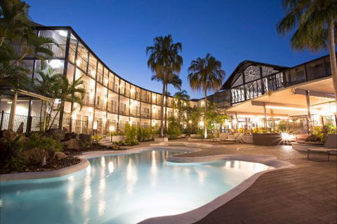 Mantra Club Croc - Surfers Paradise Gold Coast 9