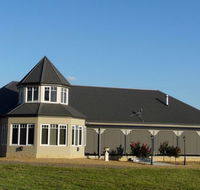 Paringa Grove Homestead - Surfers Paradise Gold Coast