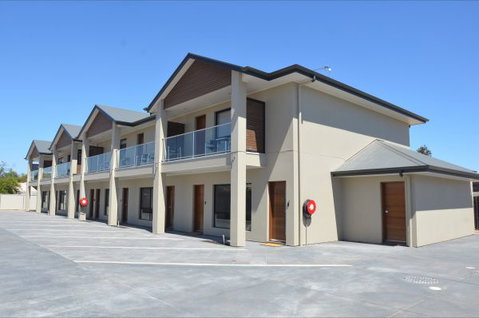 Renmark Holiday Apartments - Surfers Paradise Gold Coast 1