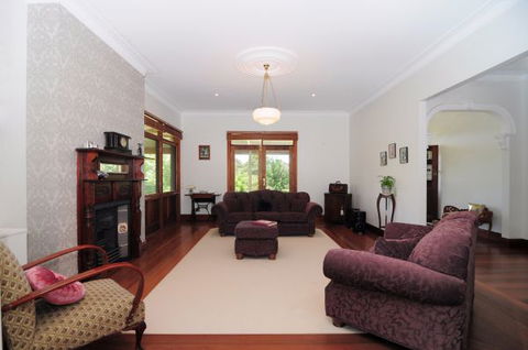Reign Manor And Coach House - Surfers Paradise Gold Coast 4
