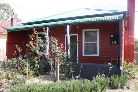 The Red House - Surfers Paradise Gold Coast 0