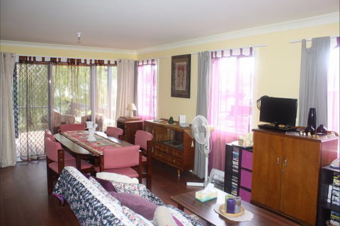 The Red House - Surfers Paradise Gold Coast 2