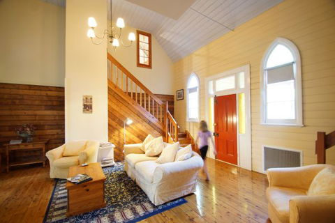 The Churches Accommodation - Surfers Paradise Gold Coast 3