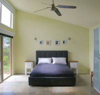 Tilba Coastal Retreat - Surfers Paradise Gold Coast