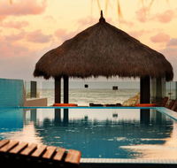 Villa Kopai Luxury Beach House - Surfers Paradise Gold Coast