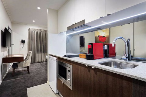 Attika Hotel - Surfers Paradise Gold Coast 2