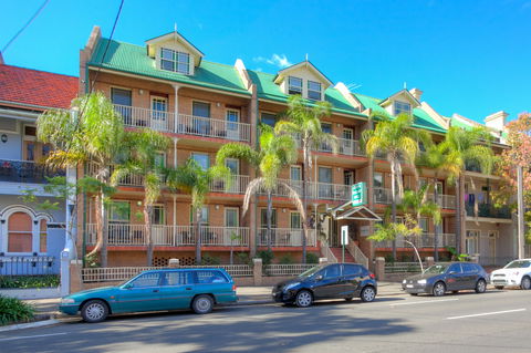 Central Railway Hotel - Surfers Paradise Gold Coast 0