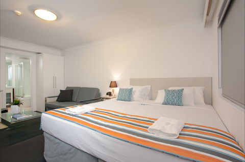 Central Railway Hotel - Surfers Paradise Gold Coast 2