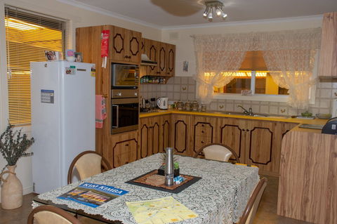 Chrissie's Palace - Surfers Paradise Gold Coast 4