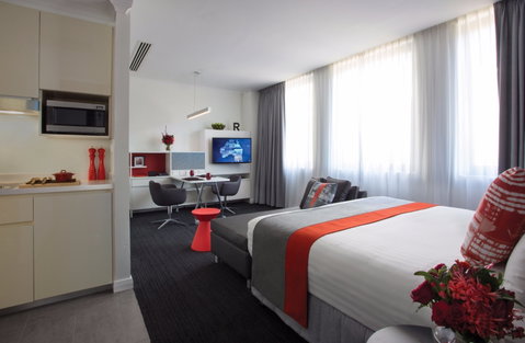 Citadines St Georges Terrace Perth - Surfers Paradise Gold Coast 4