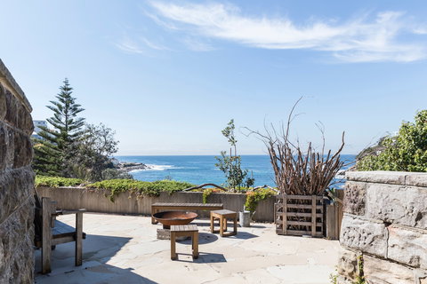 Gordon's Bay Retreat - Surfers Paradise Gold Coast 5