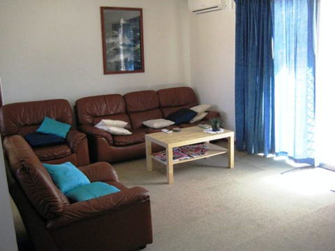 Laubelna's - Surfers Paradise Gold Coast 3