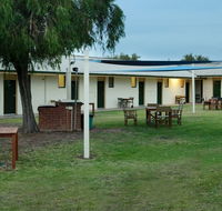 Anglers Inn - Surfers Paradise Gold Coast