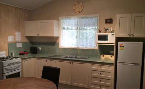 Maleny Country Cottages - Surfers Paradise Gold Coast 5