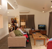 Moore Park Apartments - Surfers Paradise Gold Coast