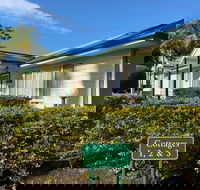 Obadiah Country Cottages - Surfers Paradise Gold Coast