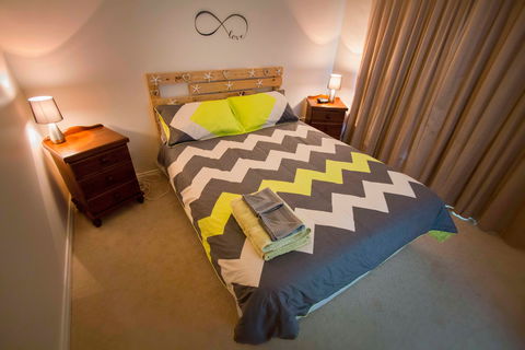 Pelican Perch Retreat - Surfers Paradise Gold Coast 6