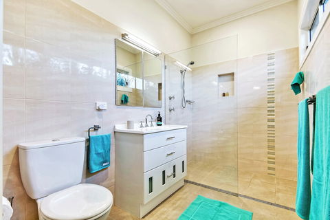 PJ's Hideaway - Surfers Paradise Gold Coast 7