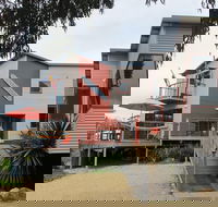 Point Break Binalong - Surfers Paradise Gold Coast