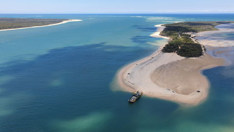 Rainbow Beach Ultimate Camping - Surfers Paradise Gold Coast 0