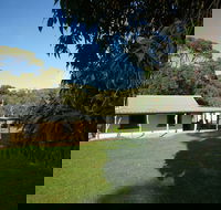 Southern Ocean Retreats - Goondooloo Cottage - Surfers Paradise Gold Coast