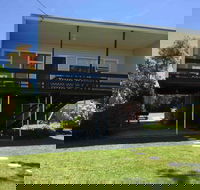Straight to the Point Cottage - Surfers Paradise Gold Coast