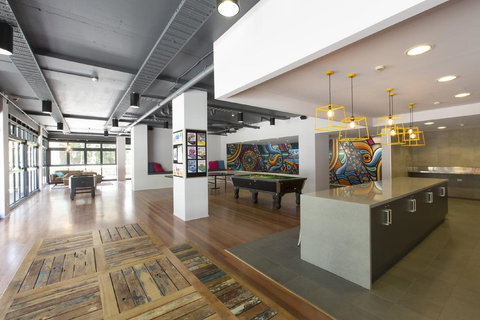 Sydney University Village - Surfers Paradise Gold Coast 3