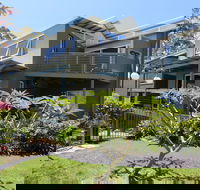 Tree Tops Bed and Breakfast Jervis Bay - Surfers Paradise Gold Coast