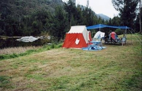 Wollondilly River Station - Surfers Paradise Gold Coast 0