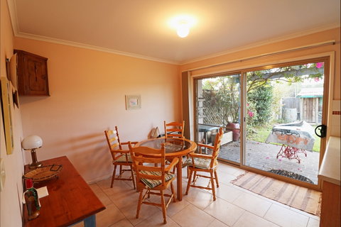 Alloway - Surfers Paradise Gold Coast 2