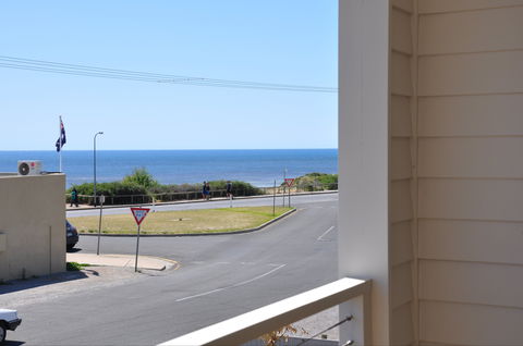 Century 21 SouthCoast: Bayside Aldinga Beach - Surfers Paradise Gold Coast 9