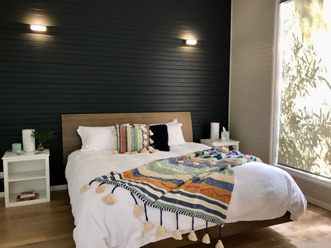 Coolart Studios Mornington Peninsula - Surfers Paradise Gold Coast 1