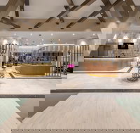 Deco Hotel Canberra - Surfers Paradise Gold Coast