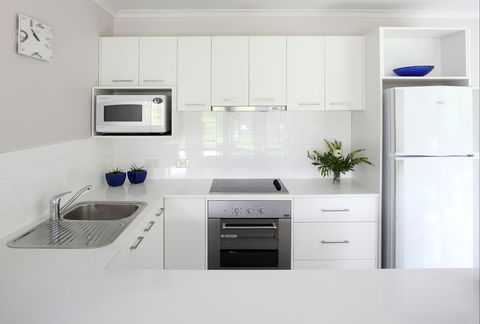 Edgewater Terraces At Metung - Surfers Paradise Gold Coast 1