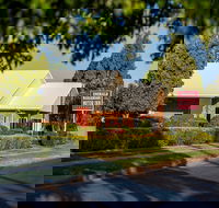 Emerald Maraboon Motor Inn - Surfers Paradise Gold Coast