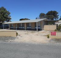 Hardwicke Beach House - Surfers Paradise Gold Coast
