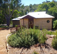 Jalbrook  Estate-  CottagesAlpacasGallery  Function Centre - Surfers Paradise Gold Coast