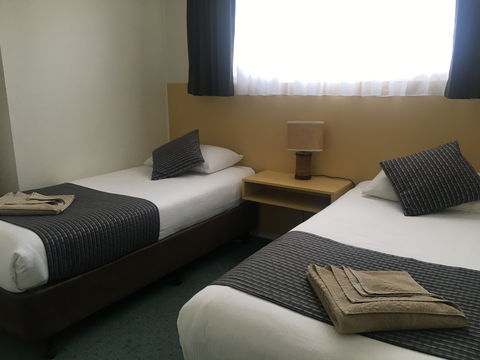 Jervis Bay Motel - Surfers Paradise Gold Coast 8